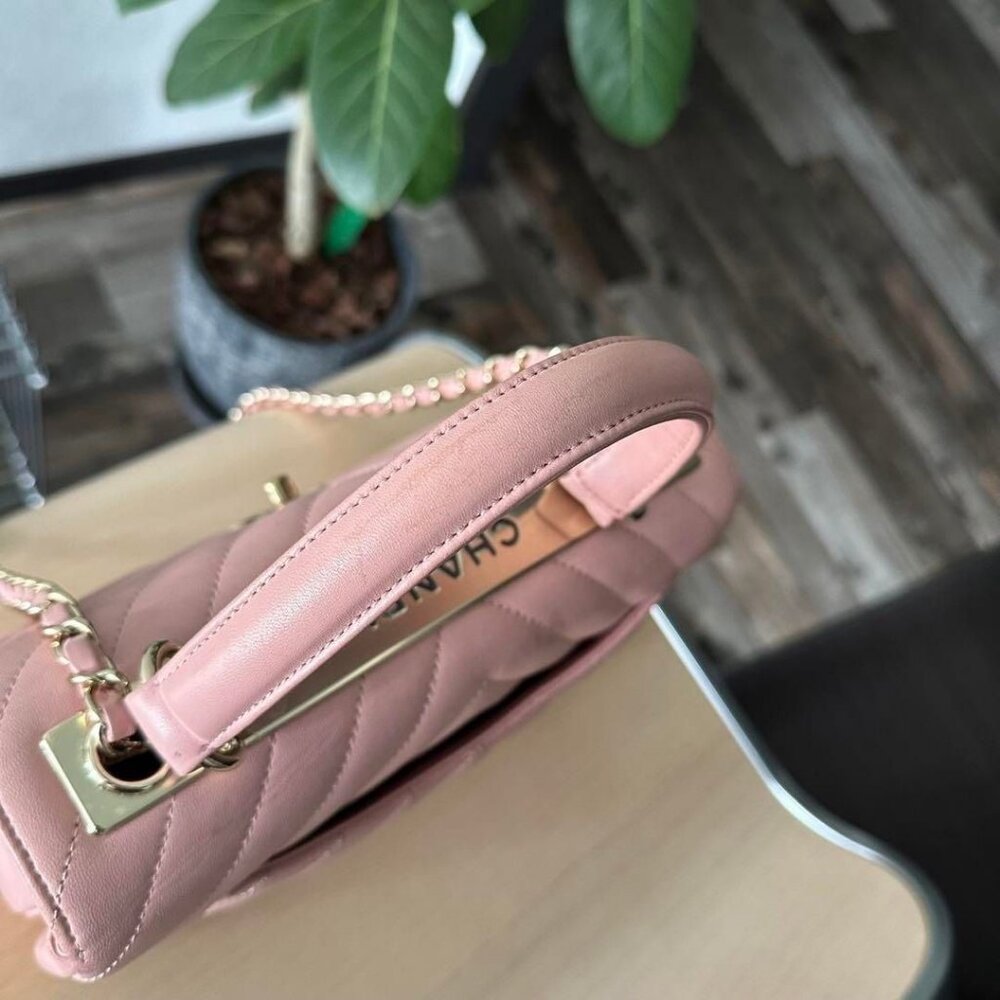 Authentic CHANEL Trendy Chevron Lambskin Quilted Dual Handle Flap Bag Pink Tote - Picture 8 of 12
